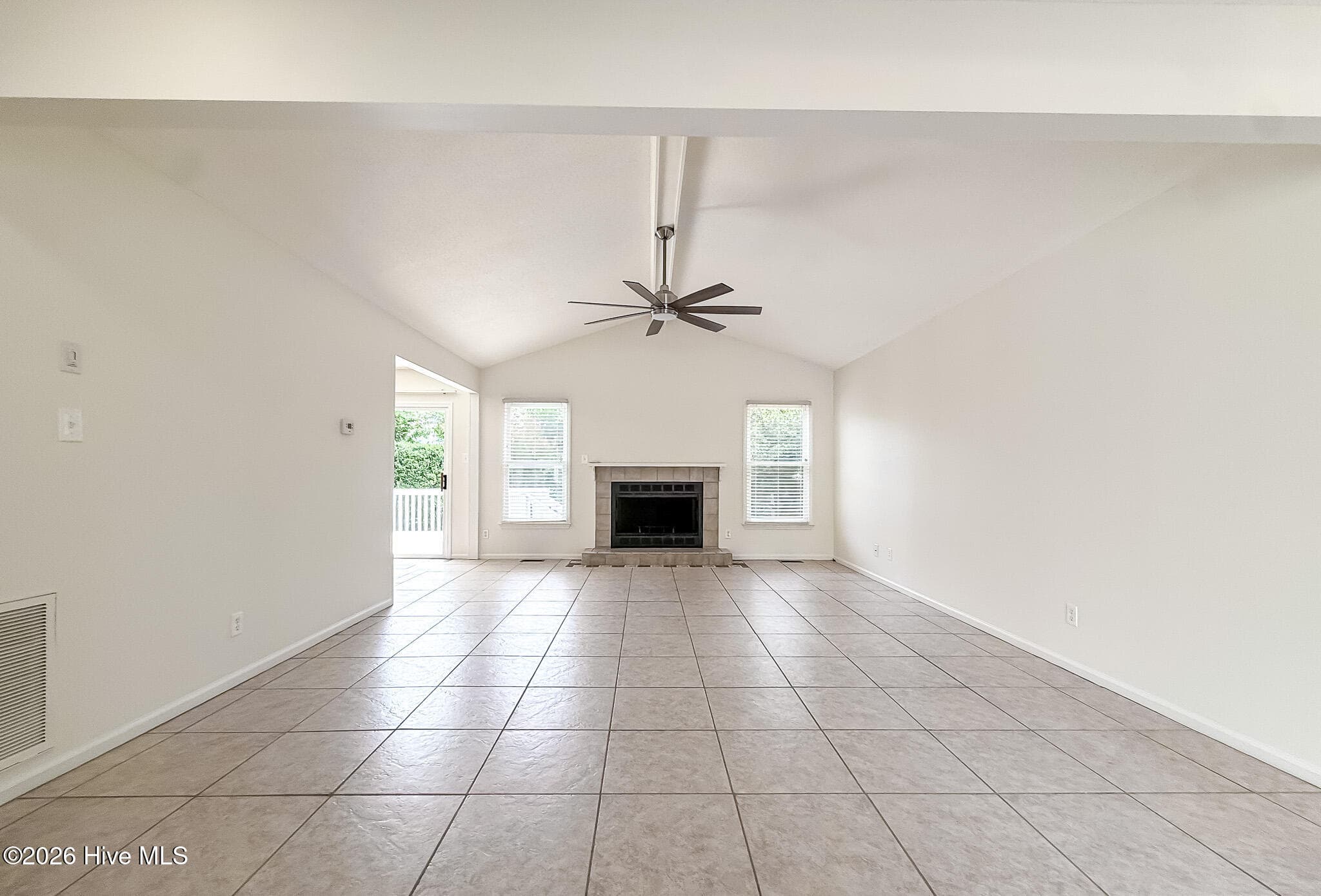 Single Family Residence at 5 Bridle Path Circle, Pinehurst, NC 28374, photo 8 of 65