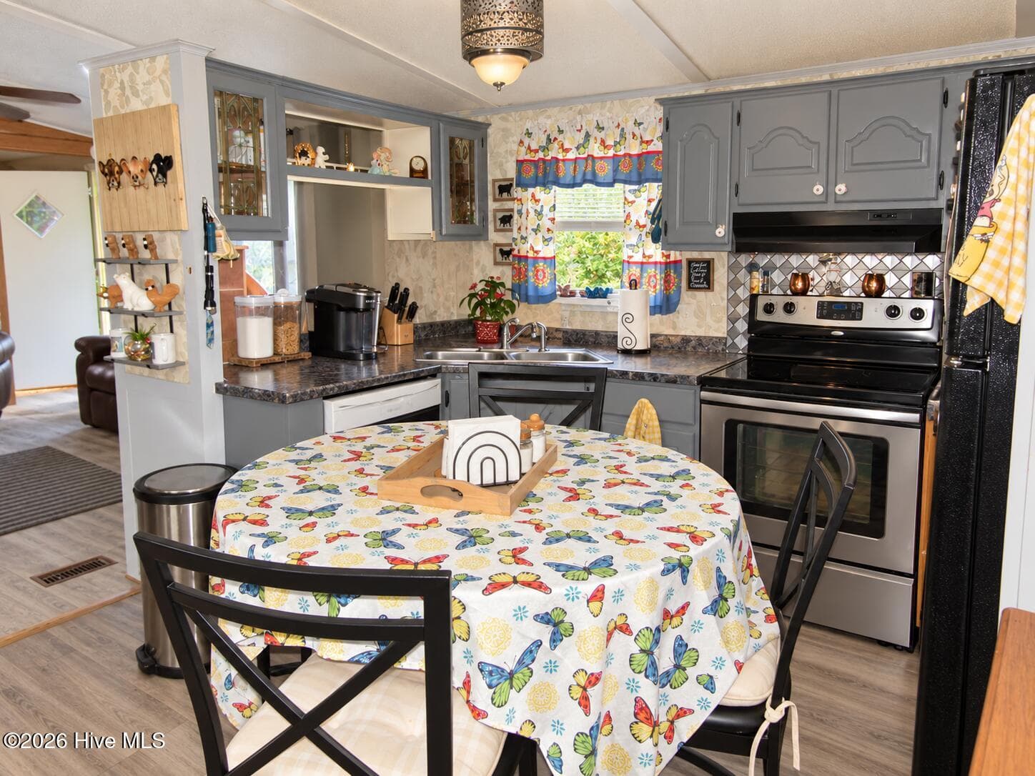 Single Family Residence at 1161 Water Oak Drive, Lincolnton, GA 30817, photo 6 of 14