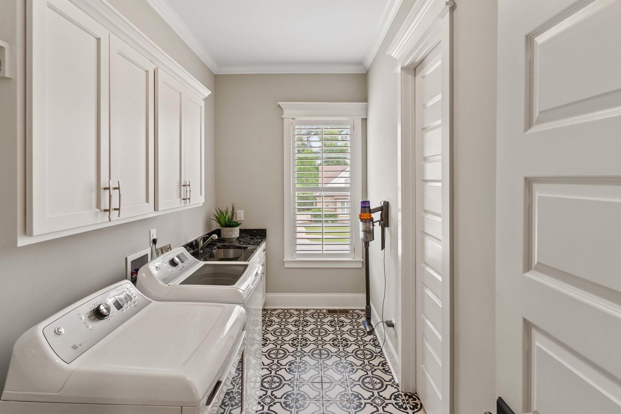 Laundry Room - 4304 Sabal Drive, Evans, GA 30809