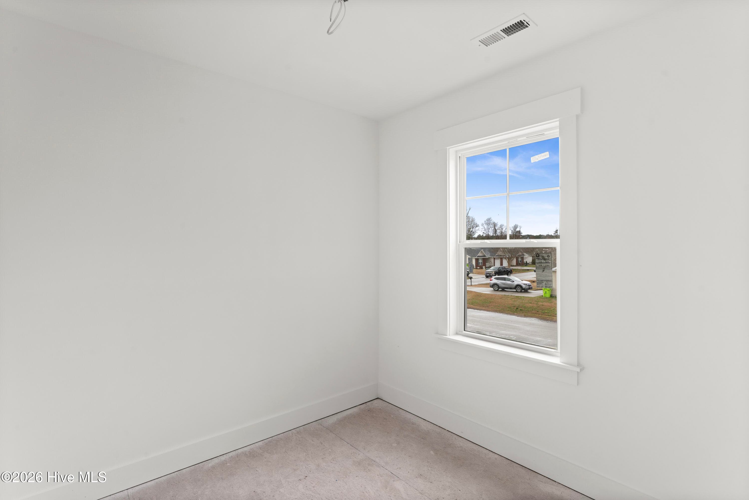 Single Family Residence at 318 Hawks Bluff Drive, New Bern, NC 28560, photo 55 of 109