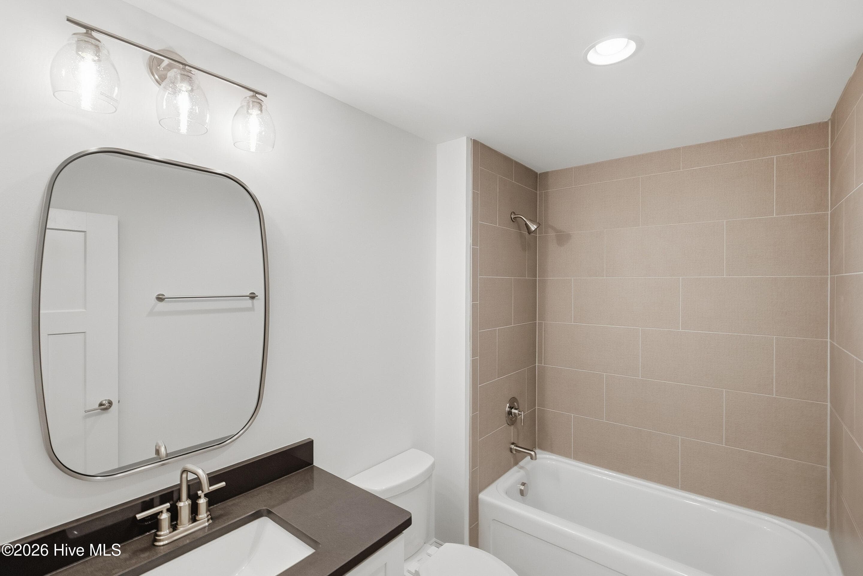bonus bathroom - 3392 Eagle Crest Drive SW, Supply, NC 28462