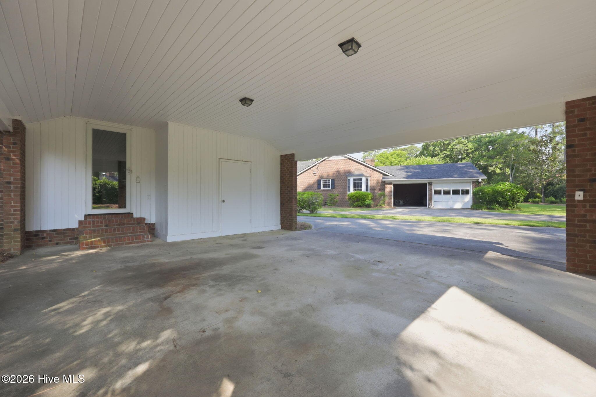 Single Family Residence at 1205 W Highland Avenue, Kinston, NC 28501, photo 11 of 48