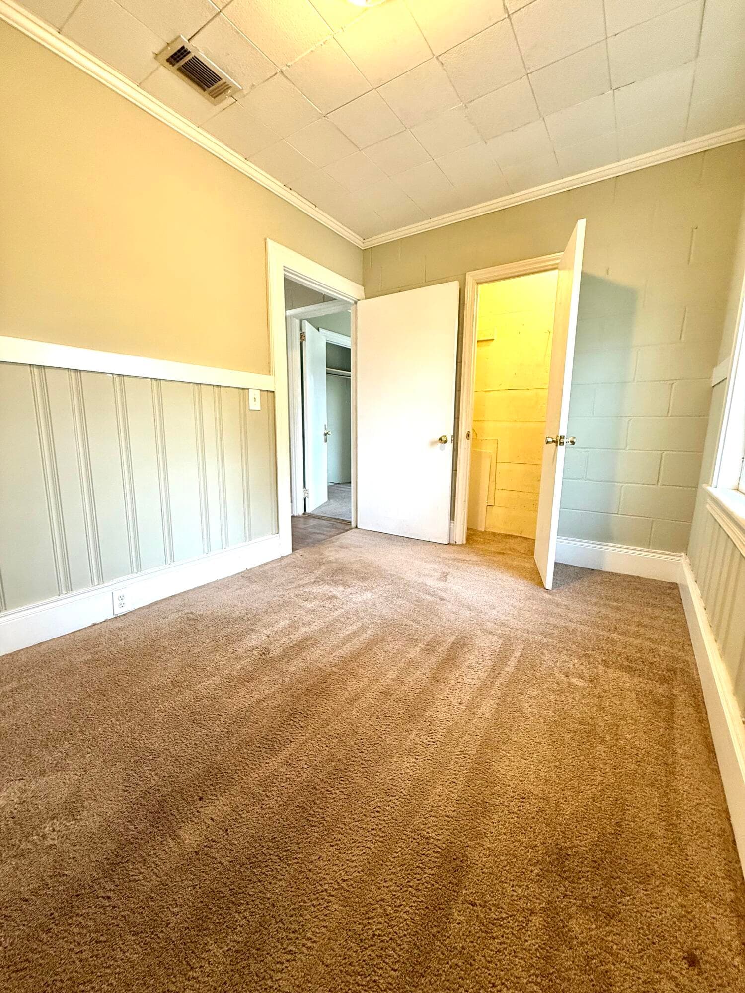 Duplex at 168 Rivers Circle, Thomson, GA 30824, photo 10 of 29