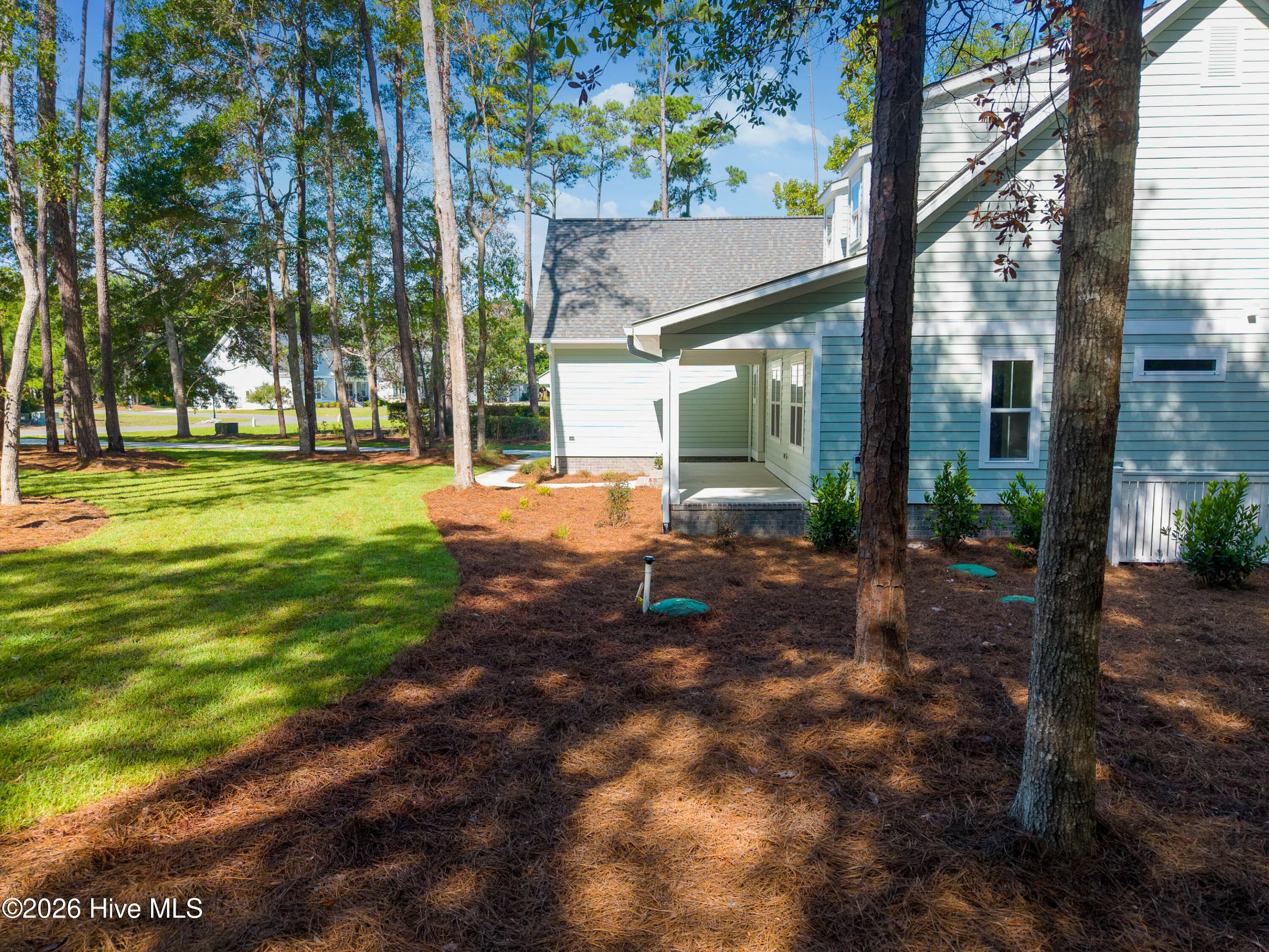 Single Family Residence at 3392 Eagle Crest Drive SW, Supply, NC 28462, photo 7 of 71