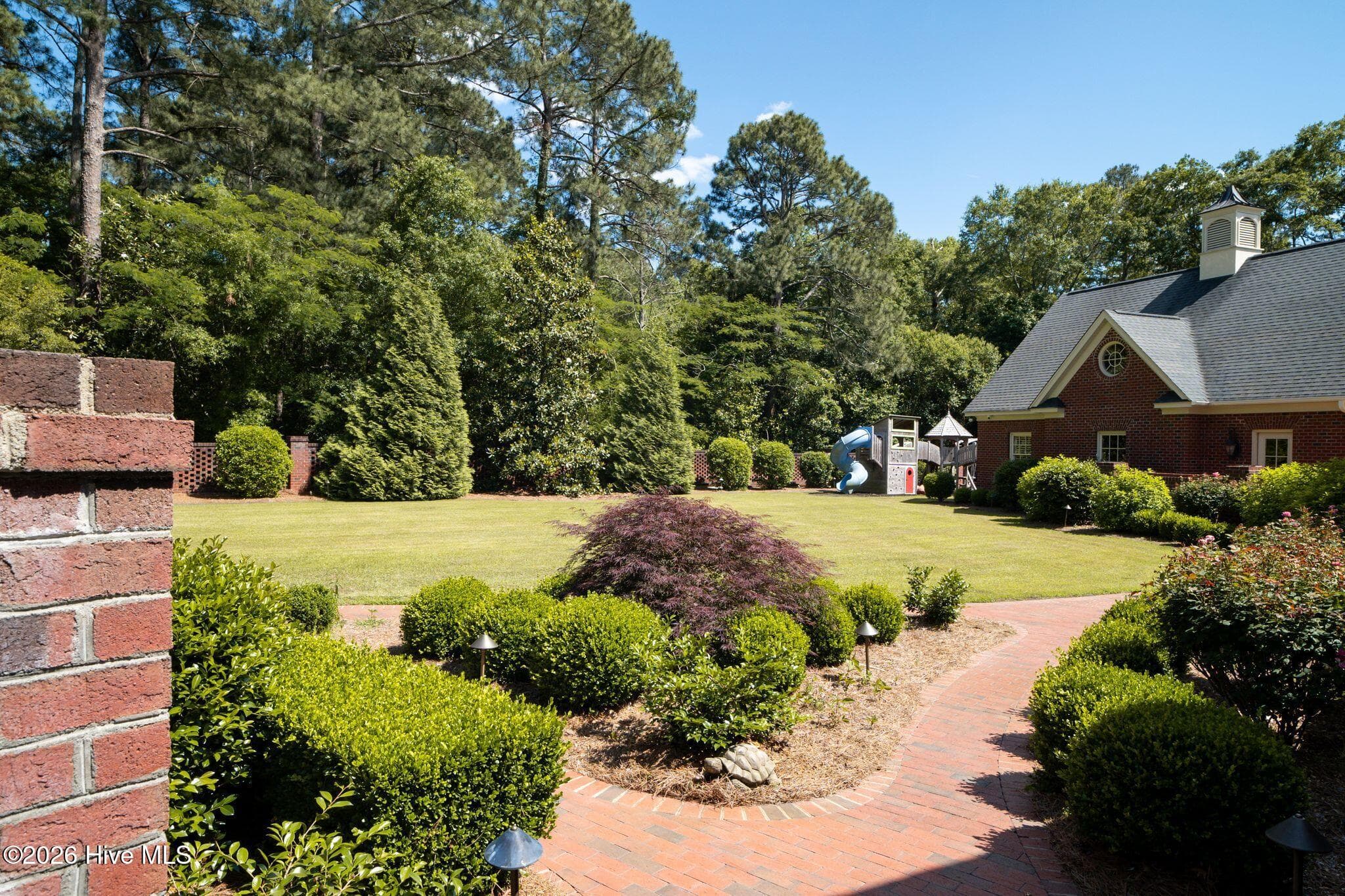 Single Family Residence at 3407 Timberlake Court, Kinston, NC 28504, photo 7 of 9