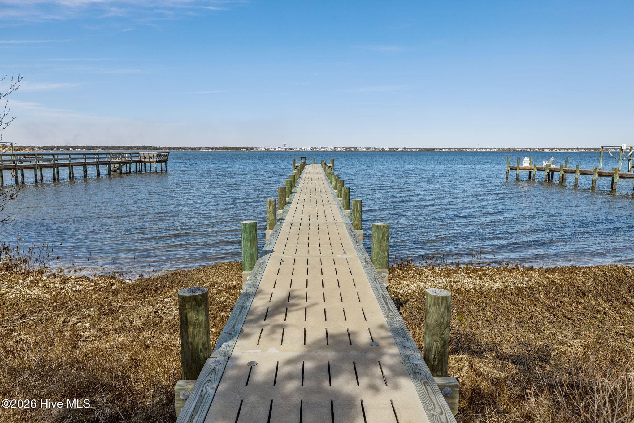 Private Bogue Sound Pier - 4204 Emerald Drive, Emerald Isle, NC 28594