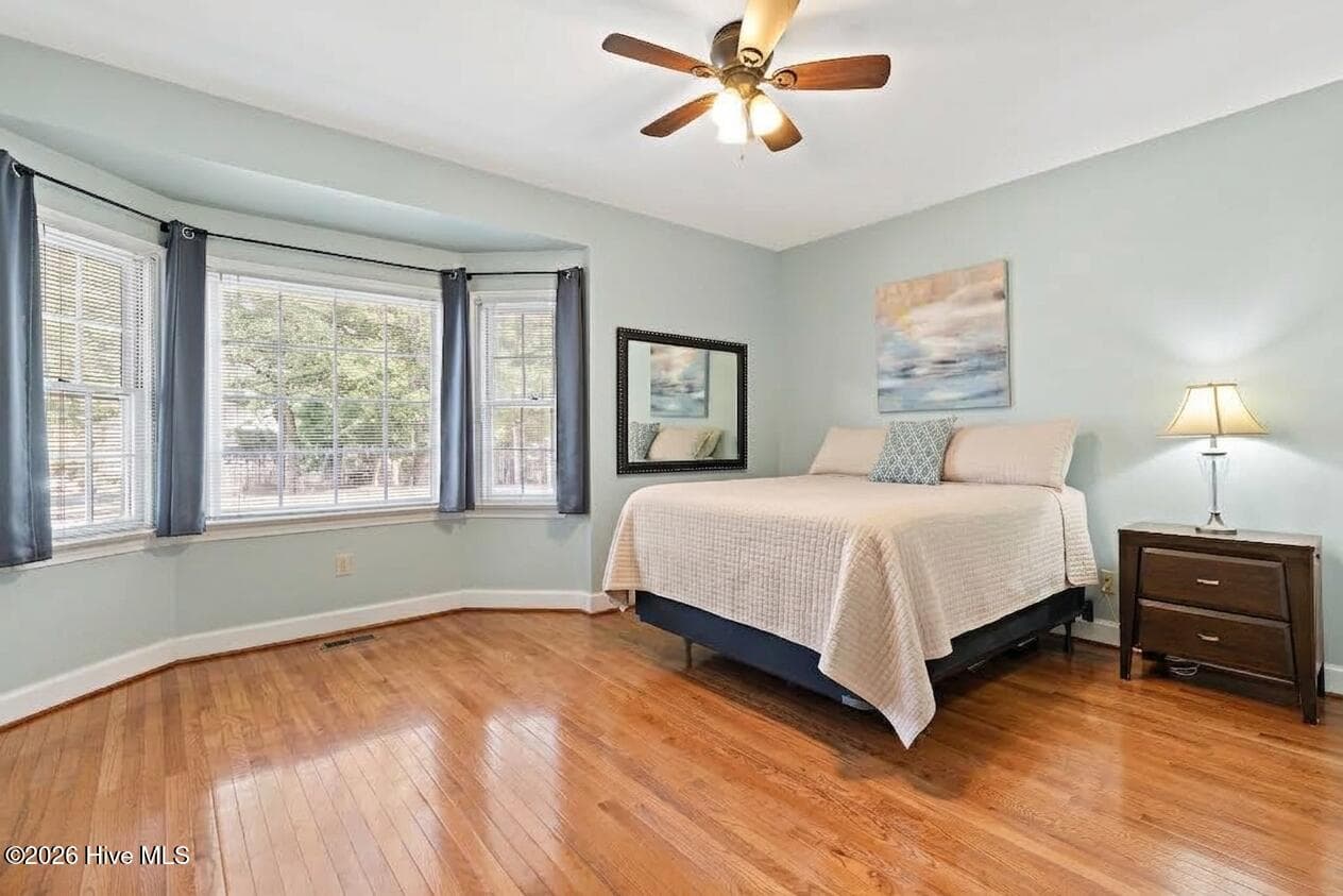 Spacious with lots of natural light! Large walk in closet! - 8407 Wycombe Lane, Raleigh, NC 27615