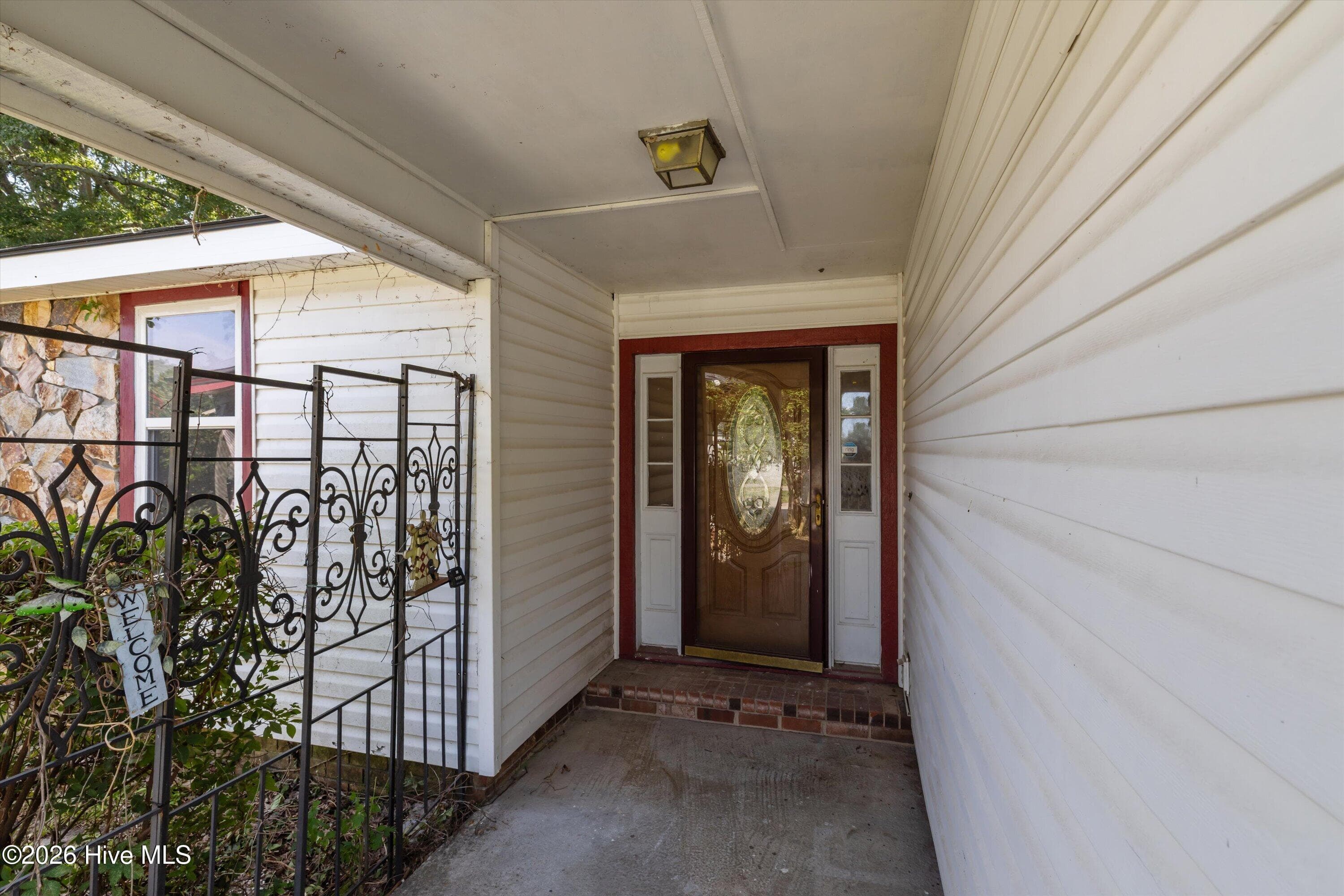 Single Family Residence at 4407 Goshen Lake Drive S, Augusta, GA 30906, photo 4 of 44