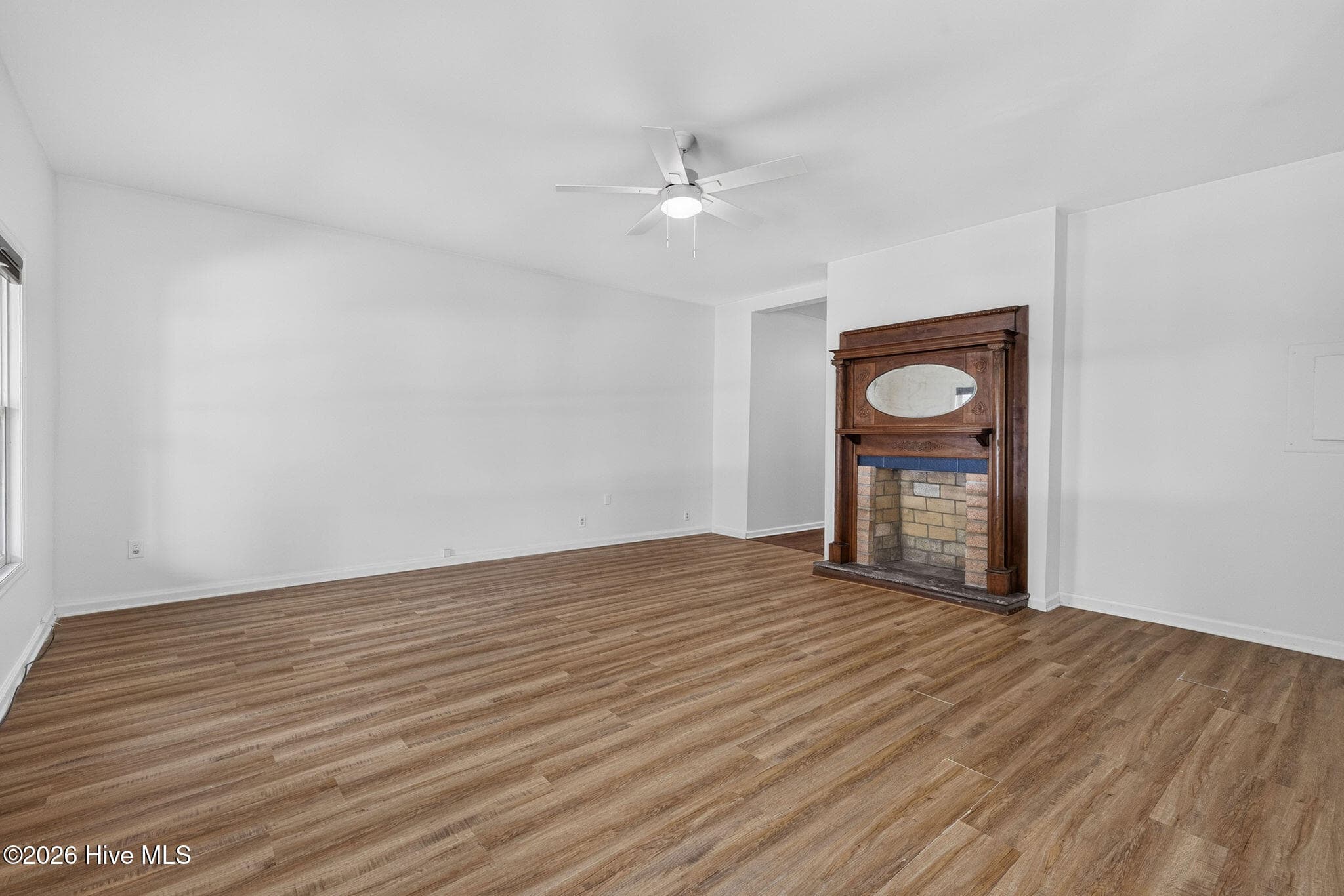 Duplex at 310 N 5th Avenue, Wilmington, NC 28401, photo 8 of 64