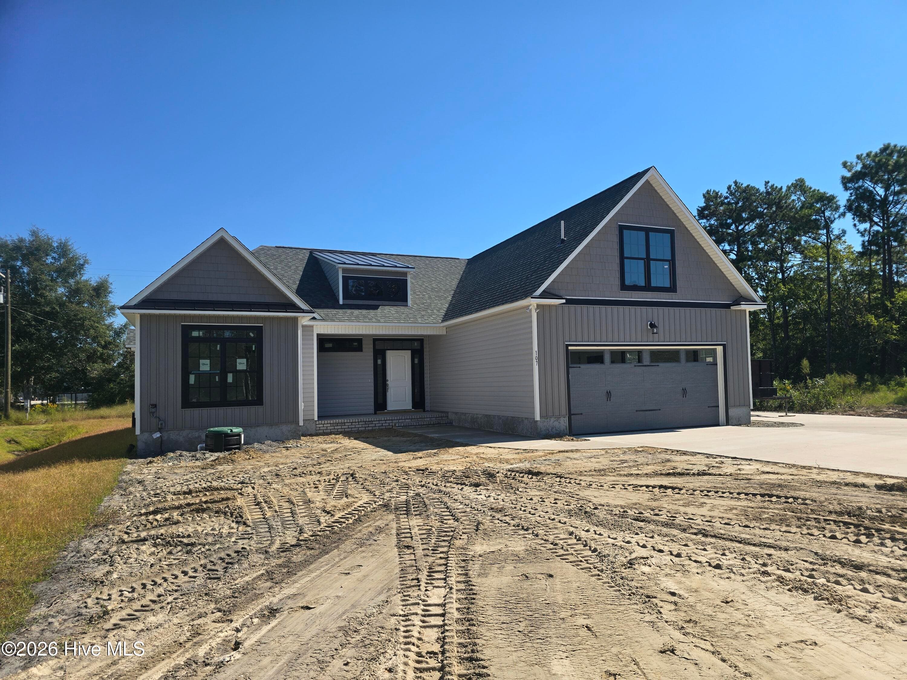 Single Family Residence at 107 Weathersbee Drive, Hampstead, NC 28443, photo 6 of 140