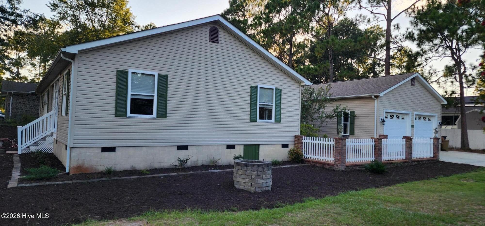 Single Family Residence at 1299 N Shore Drive, Boiling Spring Lakes, NC 28461, photo 2 of 63