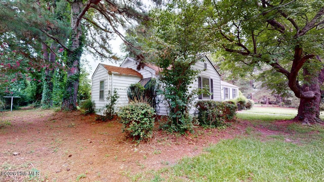 Single Family Residence at 808 W South Street W, Ahoskie, NC 27910, photo 45 of 50