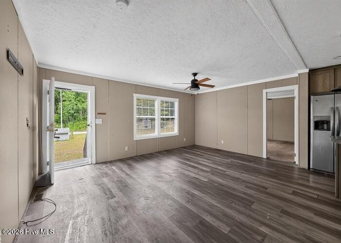 Manufactured Home at 2184 Creekwood Court SW, Supply, NC 28462, photo 11 of 50