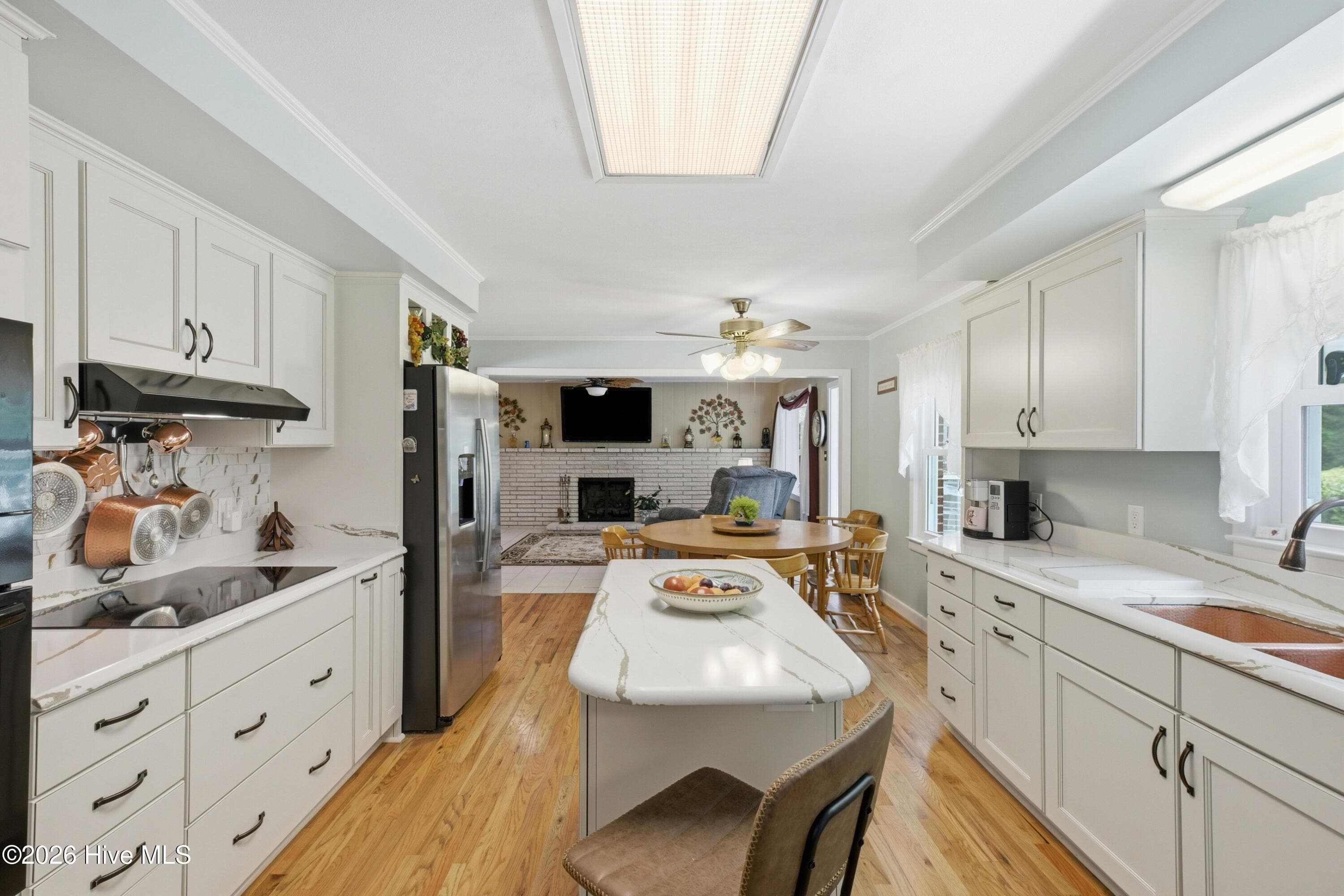 Single Family Residence at 333 Johnston Drive, Wilmington, NC 28412, photo 12 of 46