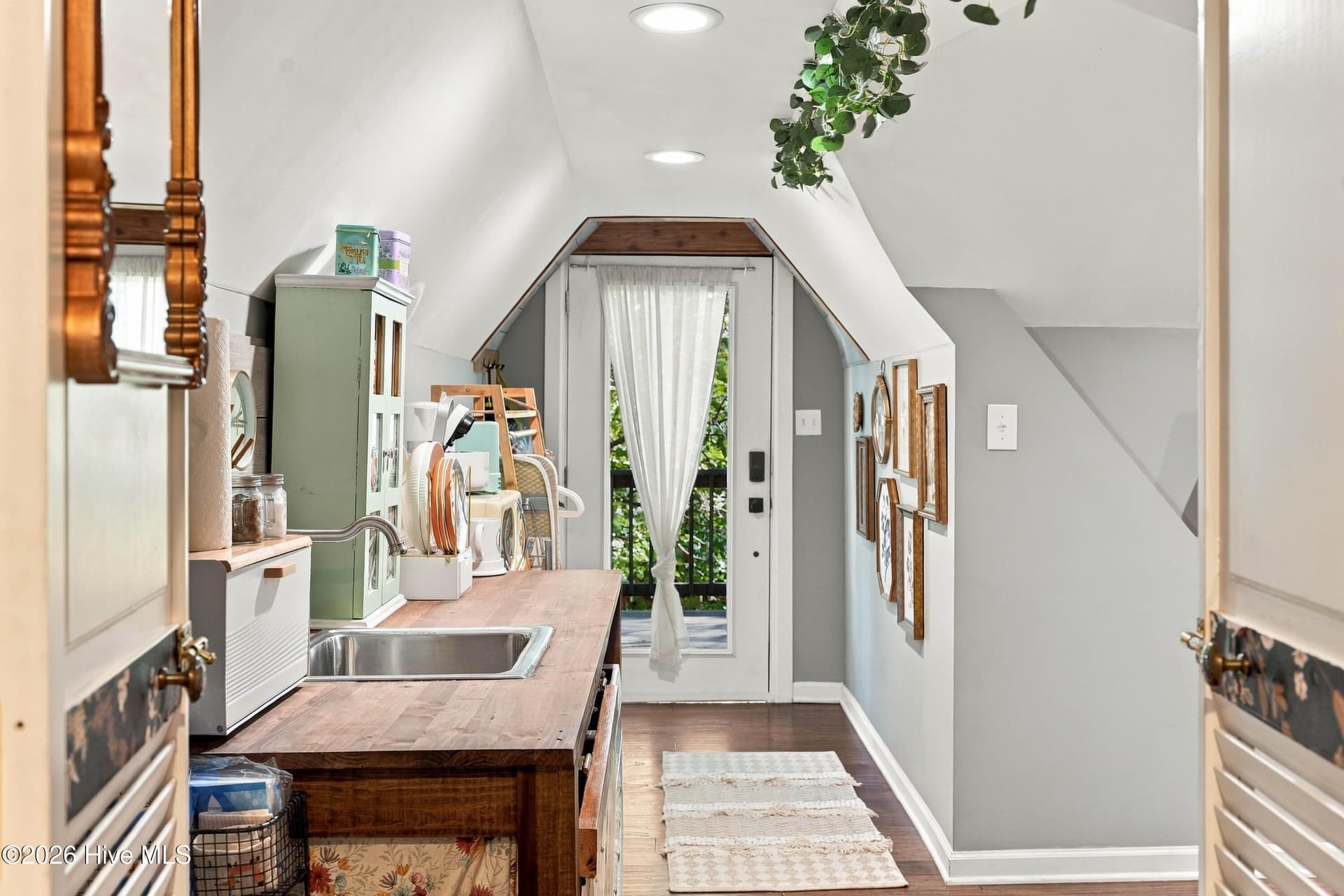 Single Family Residence at 516 N 7th Street, Wilmington, NC 28401, photo 64 of 80