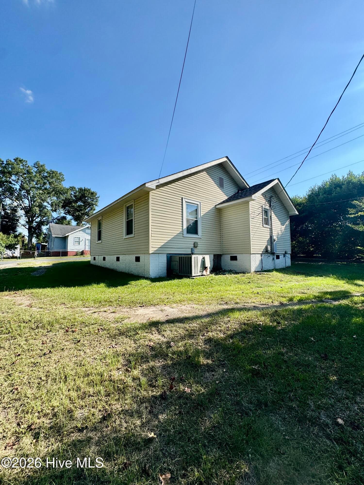 Single Family Residence at 201 Aleo First Street, Rockingham, NC 28379, photo 16 of 17