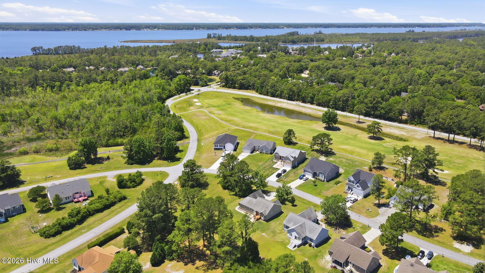 Single Family Residence at 1129 Coral Reef Drive, New Bern, NC 28560, photo 64 of 68