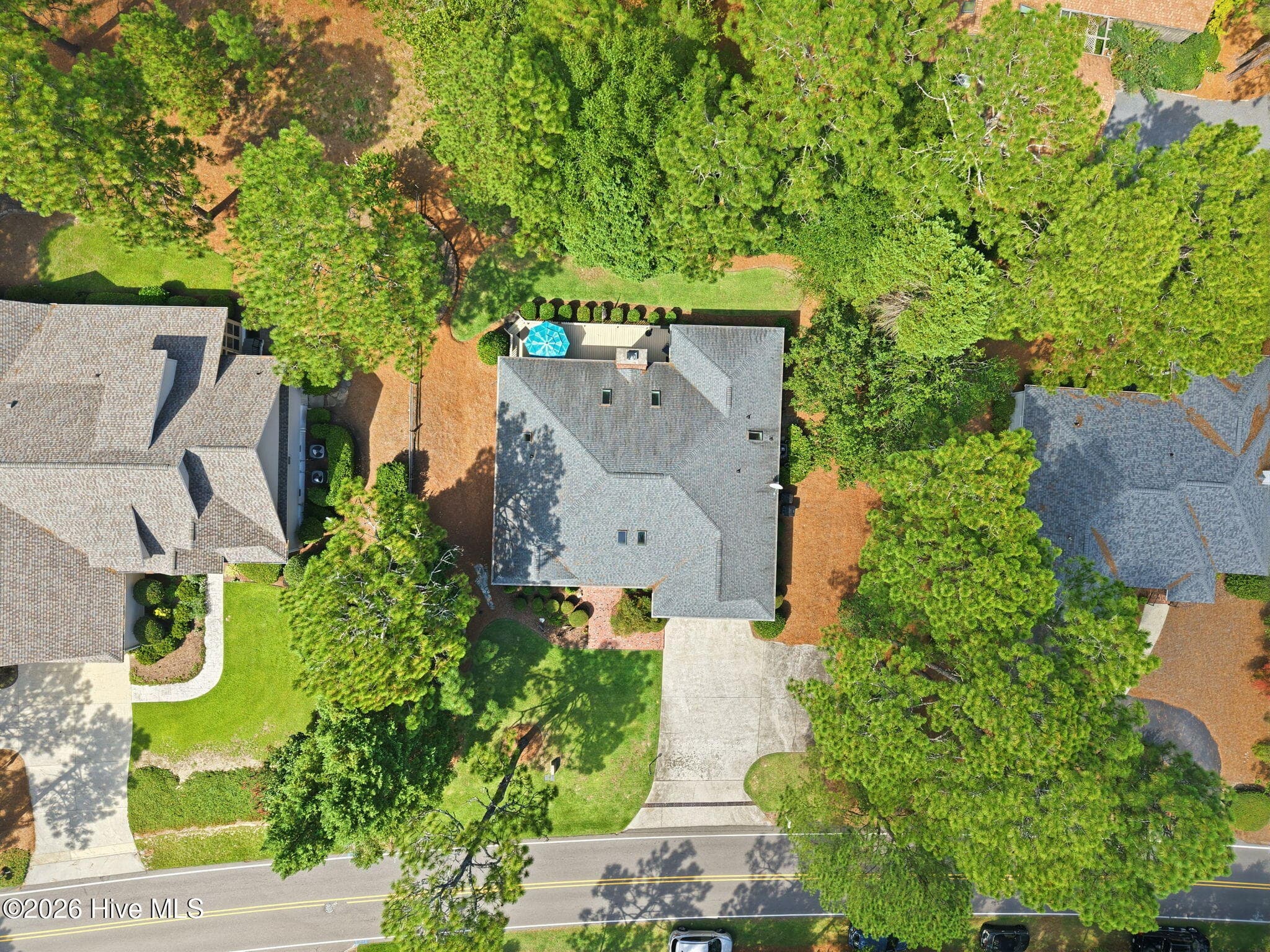 Single Family Residence at 885 Monticello Drive, Pinehurst, NC 28374, photo 10 of 51