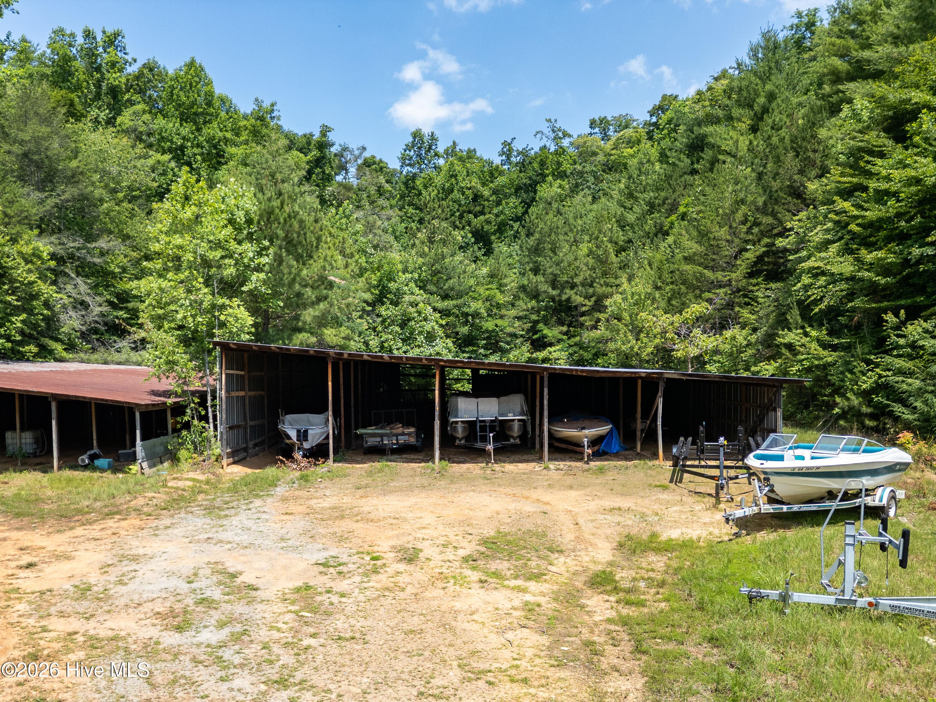 Business at 400 Harbor Cove Lane, Murphy, NC 28906, photo 14 of 37