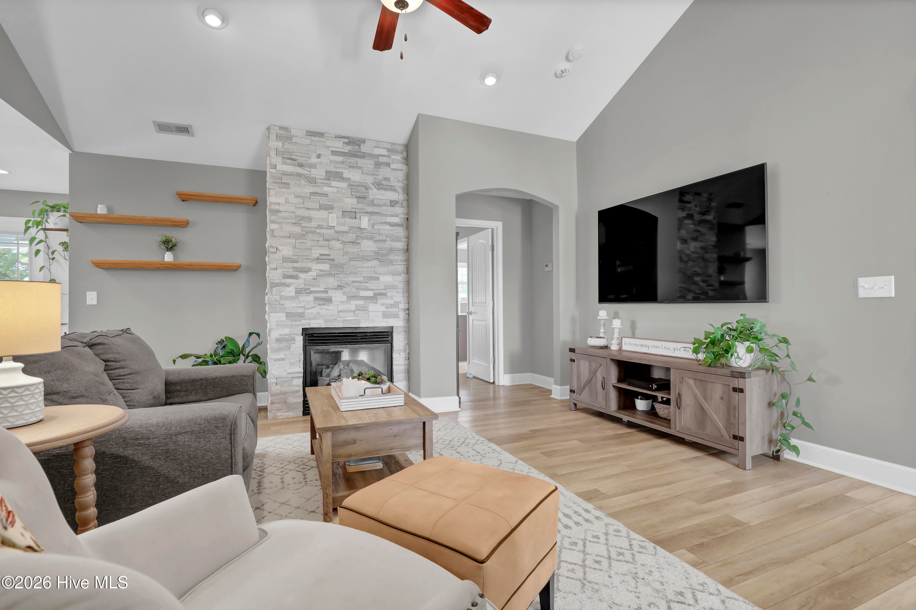 Single Family Residence at 161 Preswick Drive, Rocky Point, NC 28457, photo 5 of 31