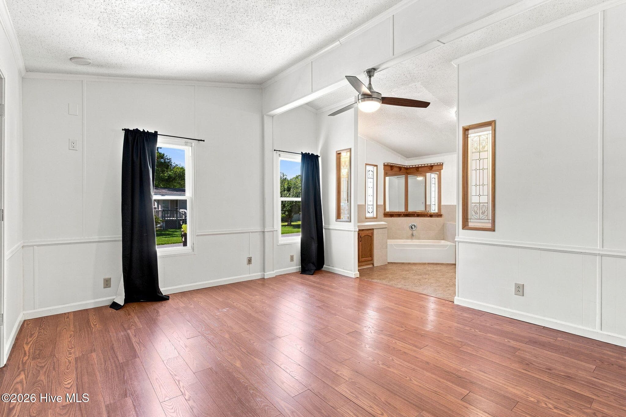 Manufactured Home at 900 Lighthouse Court, Hampstead, NC 28443, photo 17 of 44