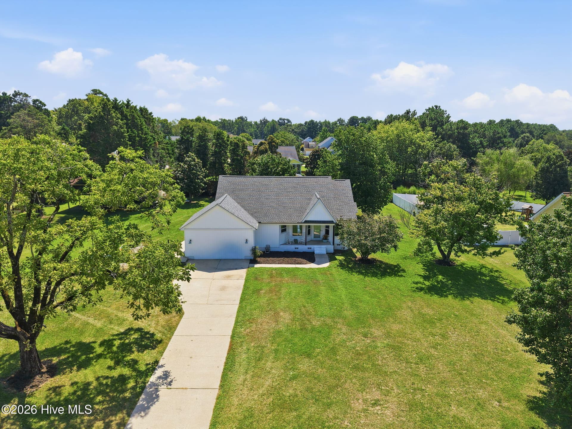 Single Family Residence at 6605 Walnut Cove Drive, Raleigh, NC 27603, photo 4 of 56