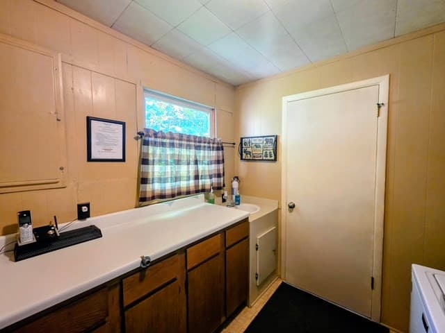 Residential at 561 Deals Gap Road, Robbinsville, NC 28713, photo 29 of 37