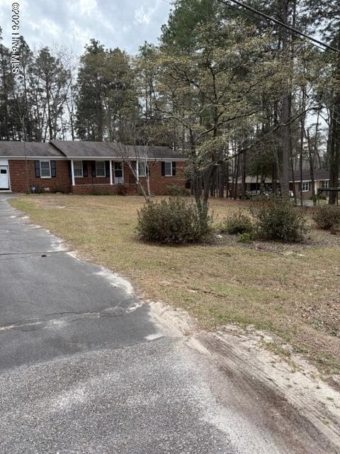 185 Bronwyn Street, Southern Pines, NC 28387