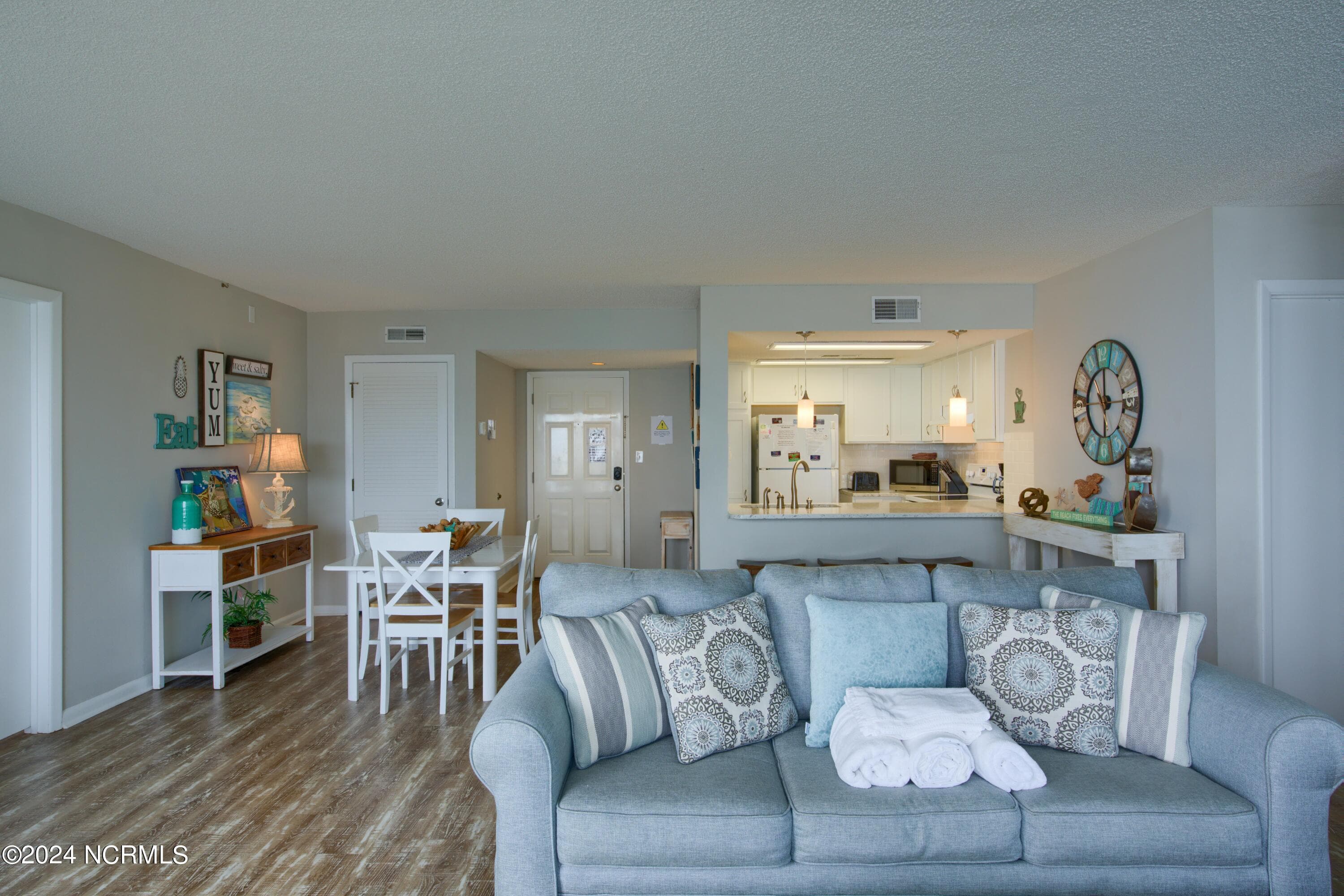 Condominium at 2000 New River Inlet Road 3309, North Topsail Beach, NC 28460, photo 9 of 30