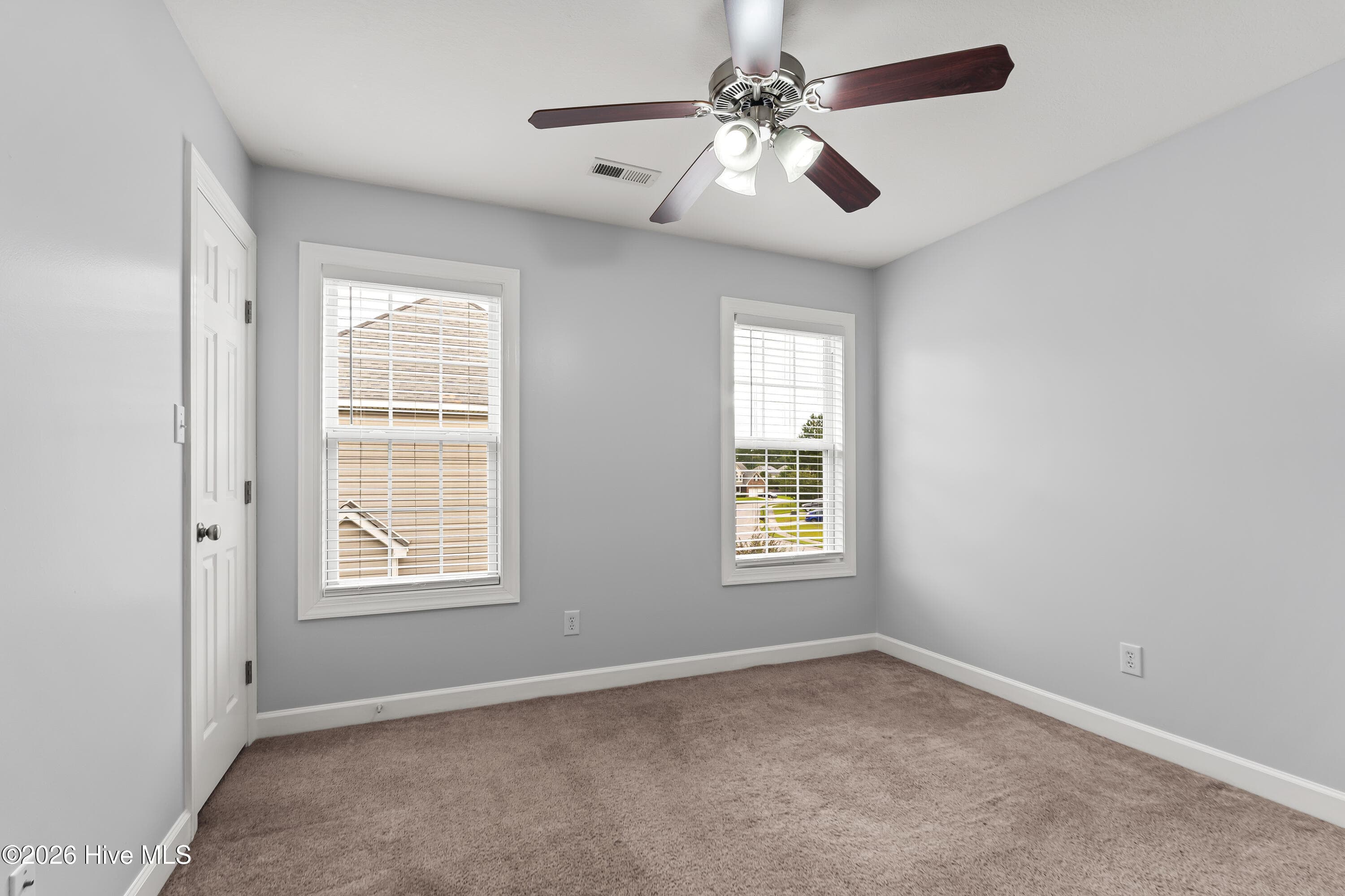 Single Family Residence at 109 Cypress Bay Drive, Jacksonville, NC 28546, photo 24 of 37