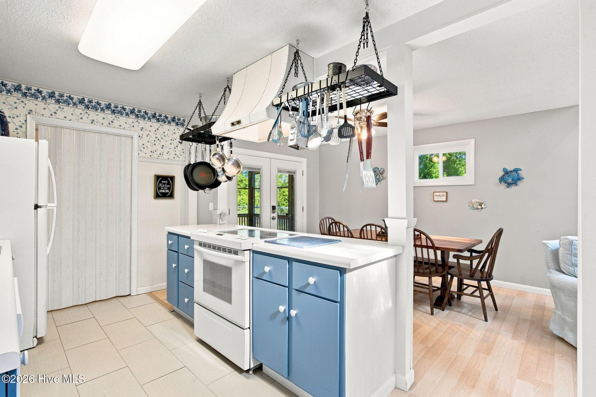 Single Family Residence at 417 Sellers Street, Oak Island, NC 28465, photo 16 of 56