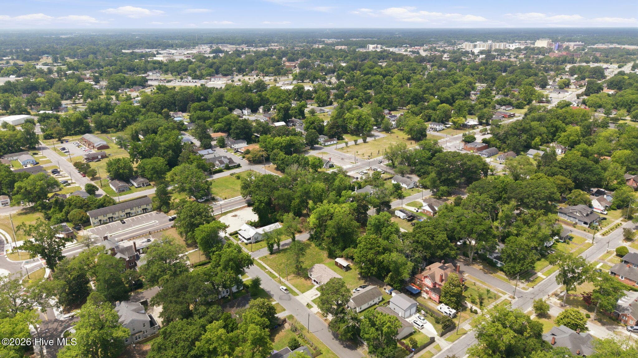 2-4 Units Multi-Family at 410 Latham Street, Greenville, NC 27834, photo 12 of 13