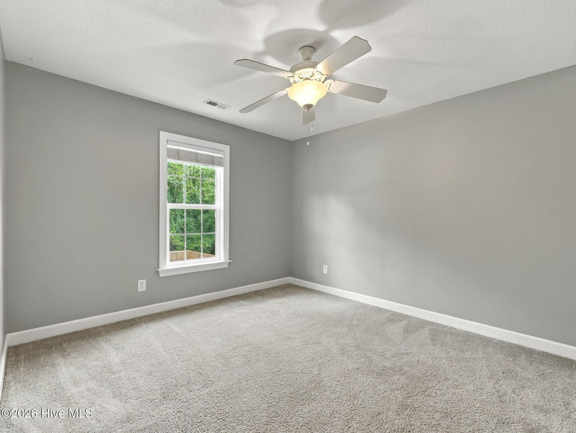 Single Family Residence at 205 Bell Ridge Lane, Hubert, NC 28539, photo 20 of 49