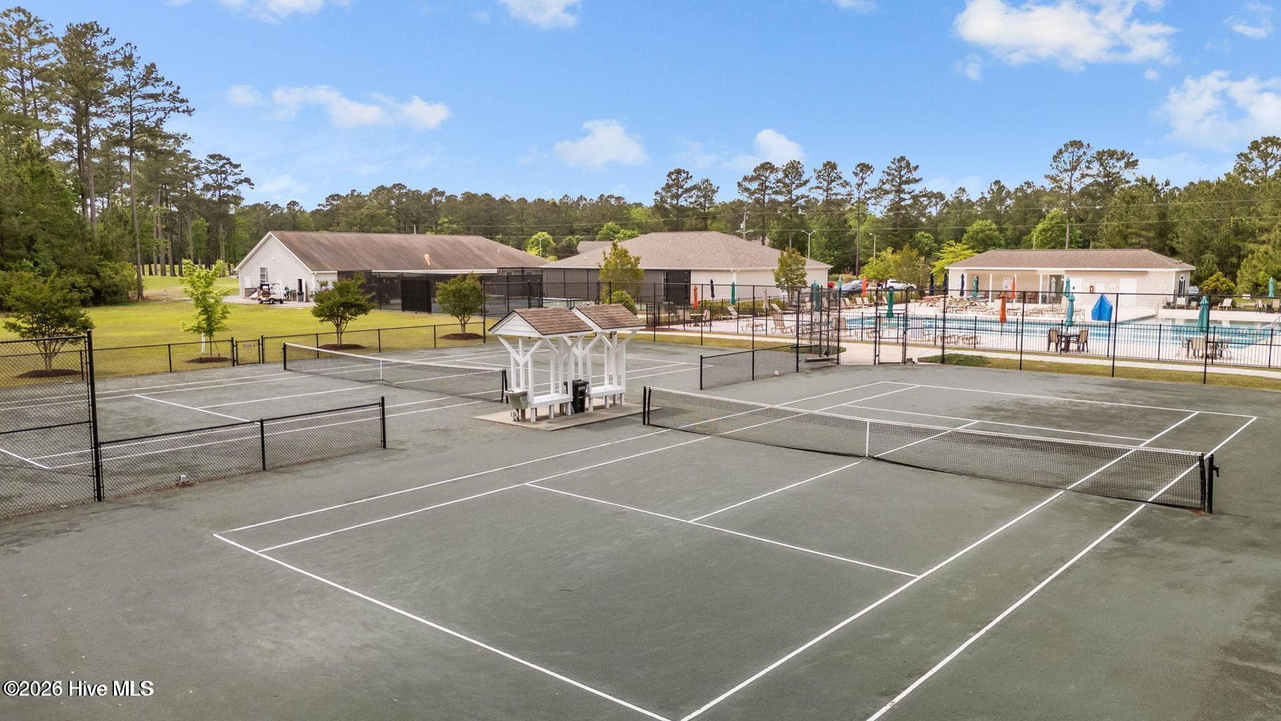 tennis courts - 5010 Spring Green Pass, New Bern, NC 28562