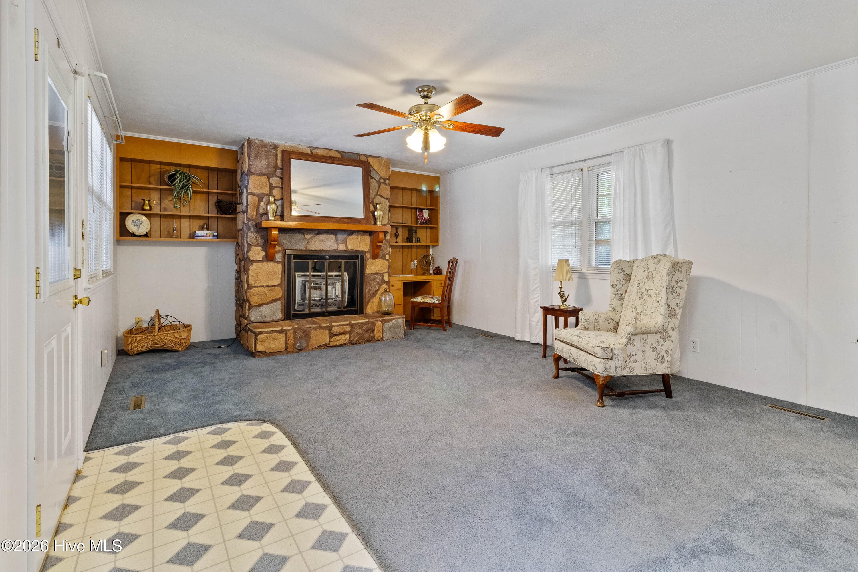 Single Family Residence at 612 David Street, Elizabethtown, NC 28337, photo 3 of 38