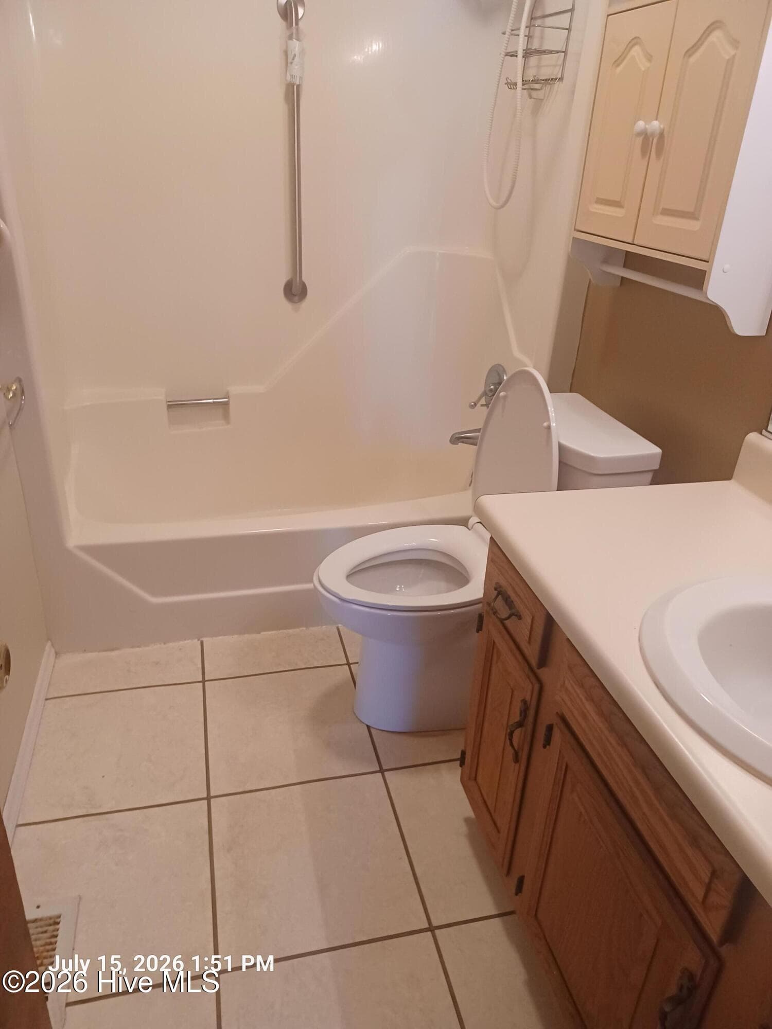 Single Family Residence at 1609 Munroe Lane, Goldsboro, NC 27534, photo 5 of 8