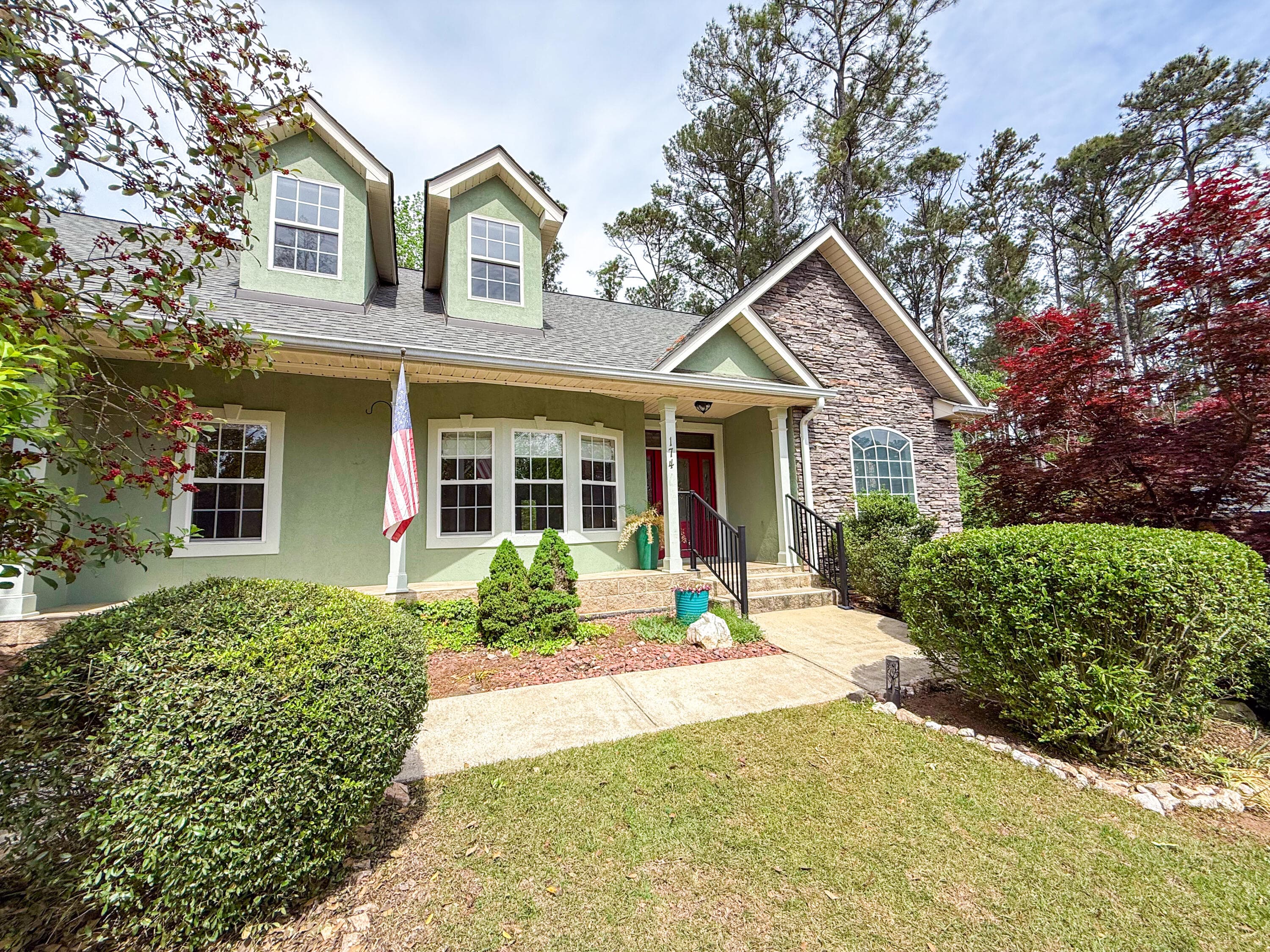 Single Family Residence at 174 Tara Drive, McCormick, SC 29835, photo 2 of 36