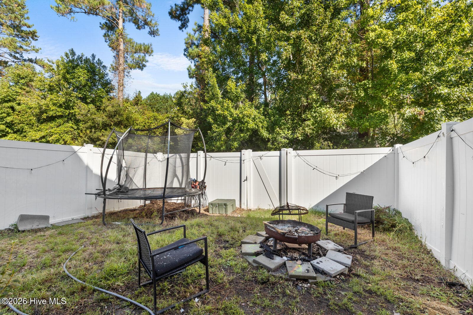 Townhouse at 270 Caldwell Loop, Jacksonville, NC 28546, photo 23 of 24