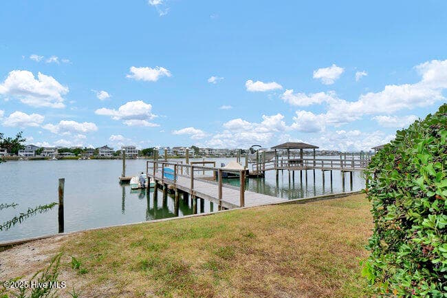 Condominium at 9 W Atlanta Street 3, Wrightsville Beach, NC 28480, photo 39 of 67