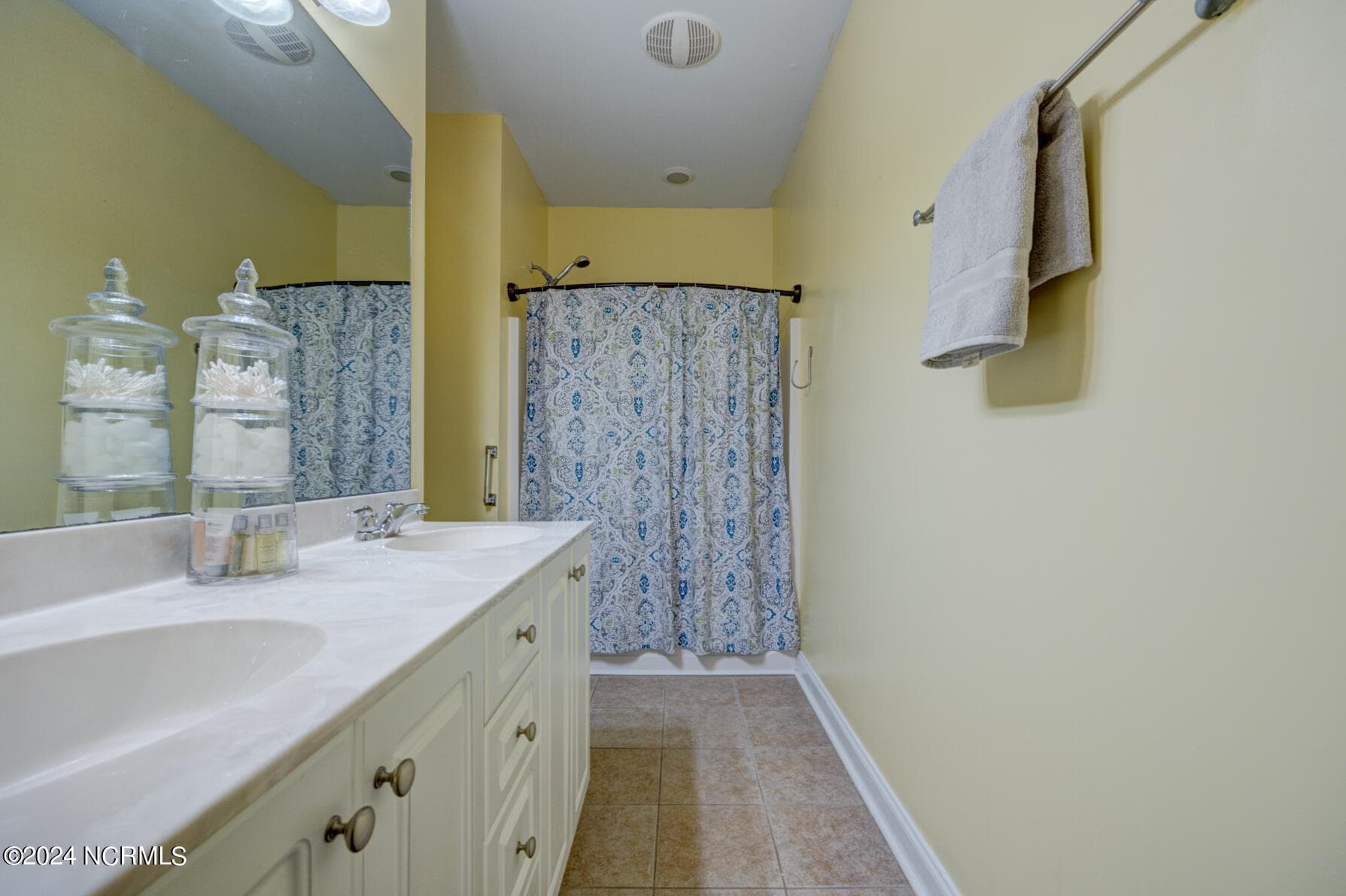 Townhouse at 1021 Macklin Street, Leland, NC 28451, photo 25 of 46