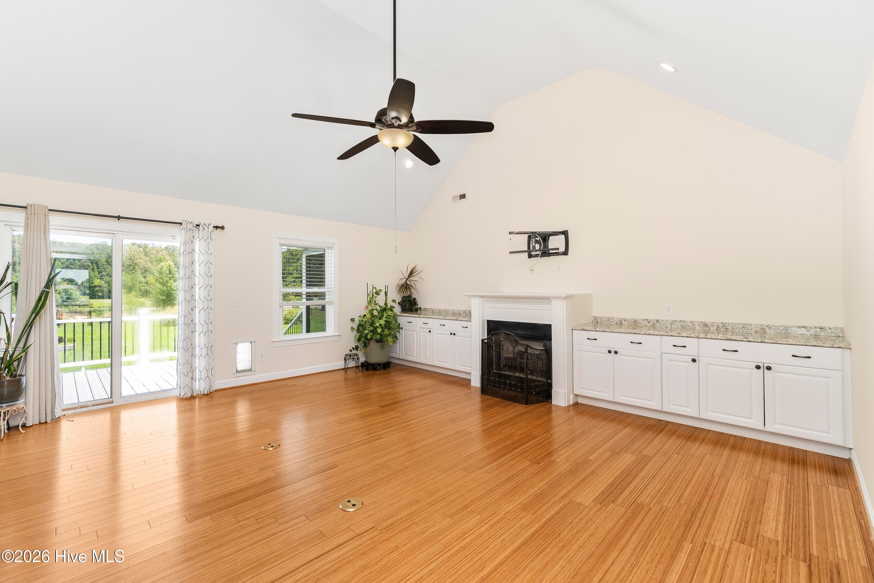 Single Family Residence at 573 Snowden Road, Moyock, NC 27958, photo 8 of 48