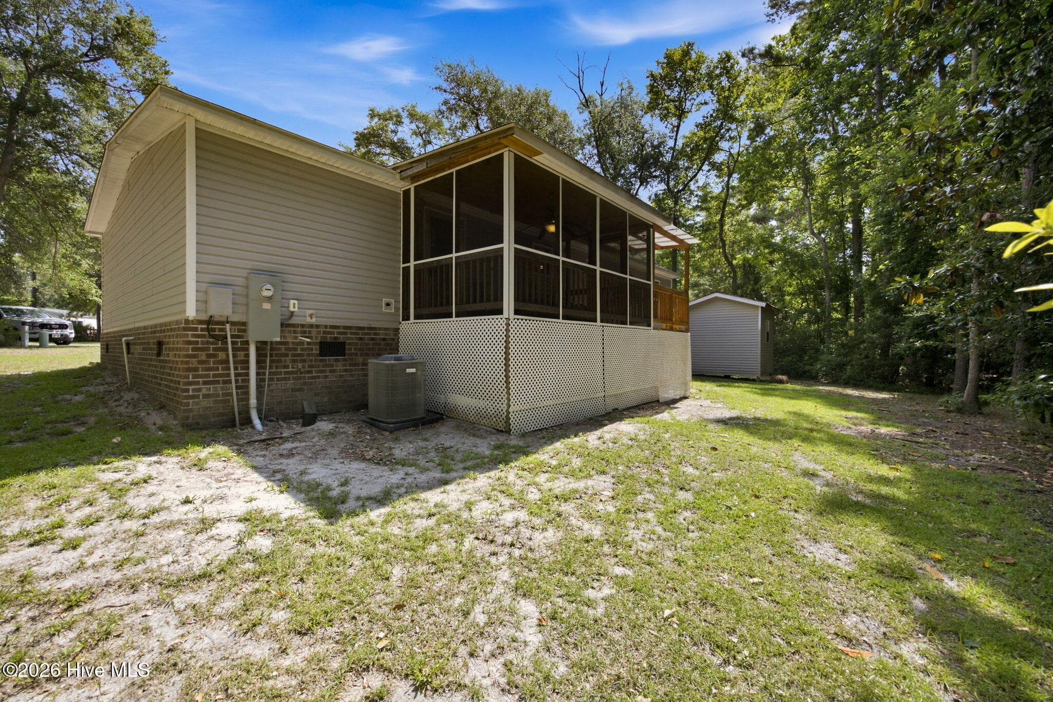 Manufactured Home at 3363 Teakwood Court SE, Bolivia, NC 28422, photo 28 of 34