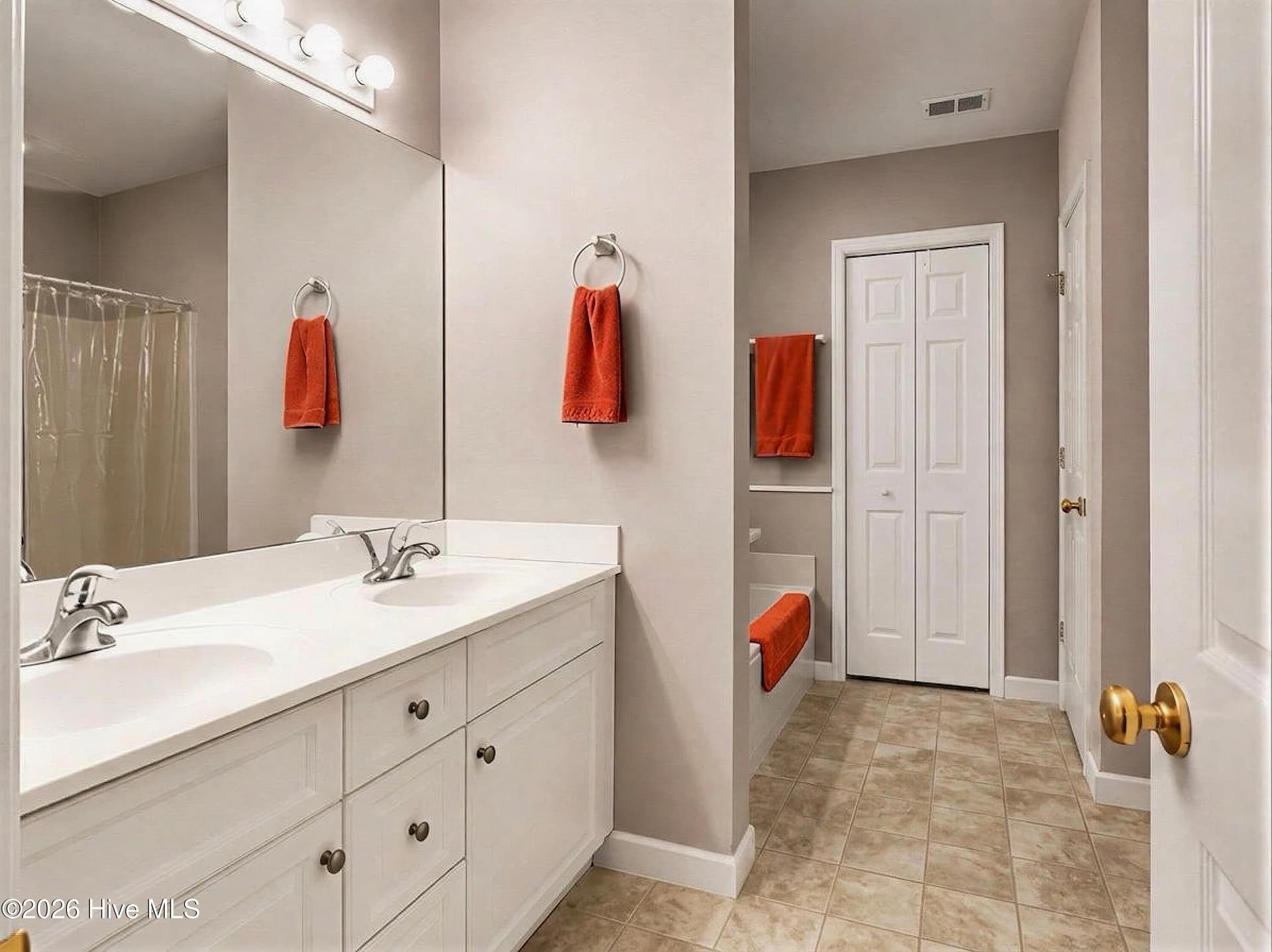 Single Family Residence at 6 Gate 3, Calabash, NC 28467, photo 11 of 28