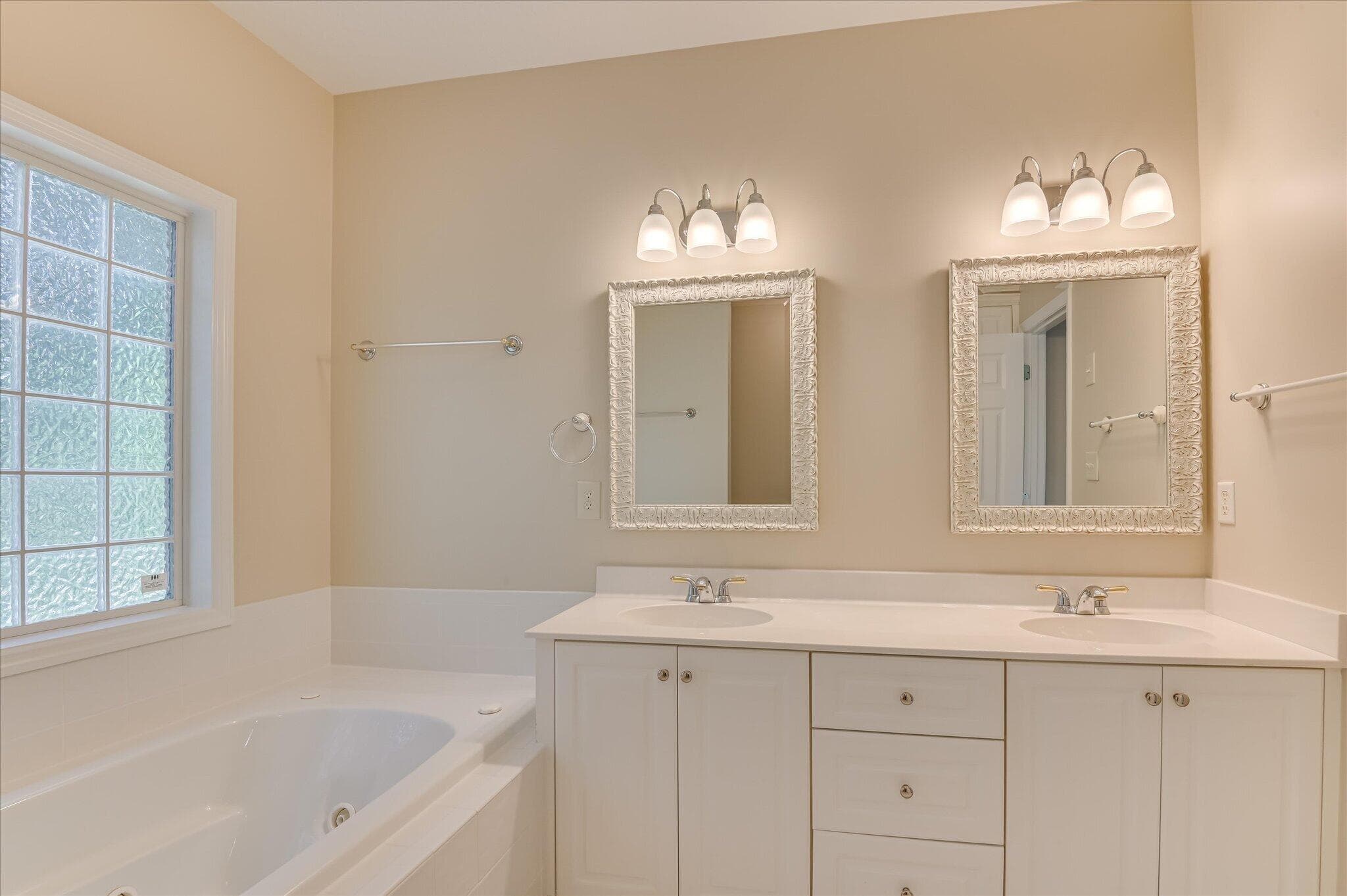 Single Family Residence at 356 Gardenia Drive, Evans, GA 30809, photo 33 of 75