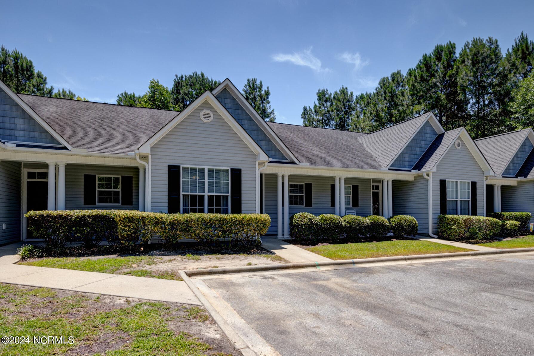 Townhouse at 1021 Macklin Street, Leland, NC 28451, photo 42 of 46