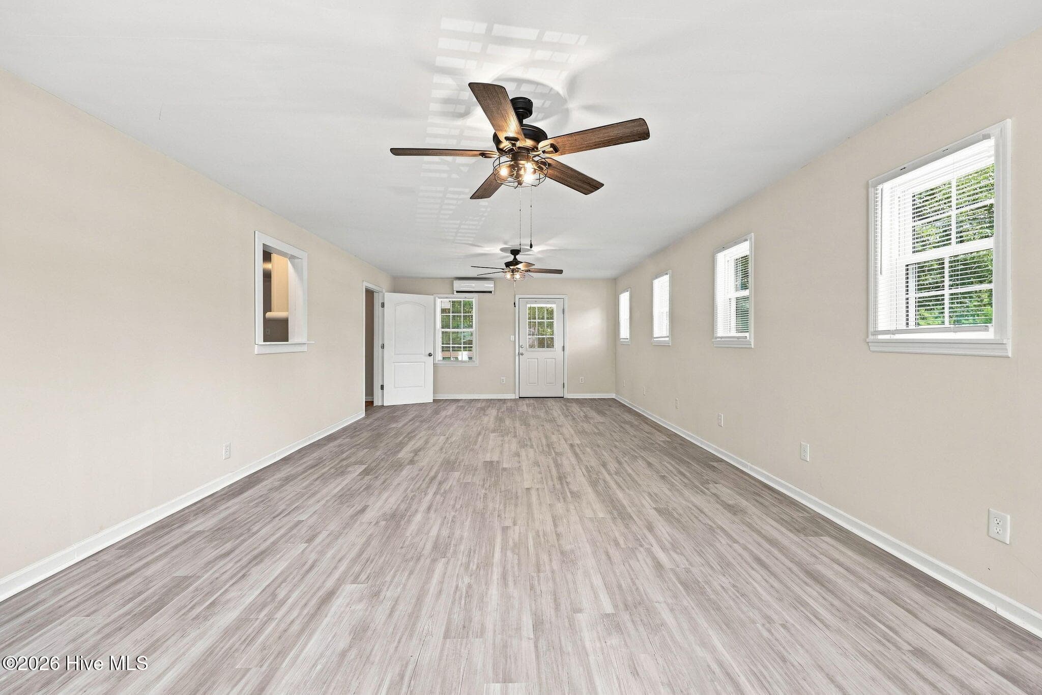 Single Family Residence at 17 Old Fort Shores Road, Chocowinity, NC 27817, photo 15 of 46