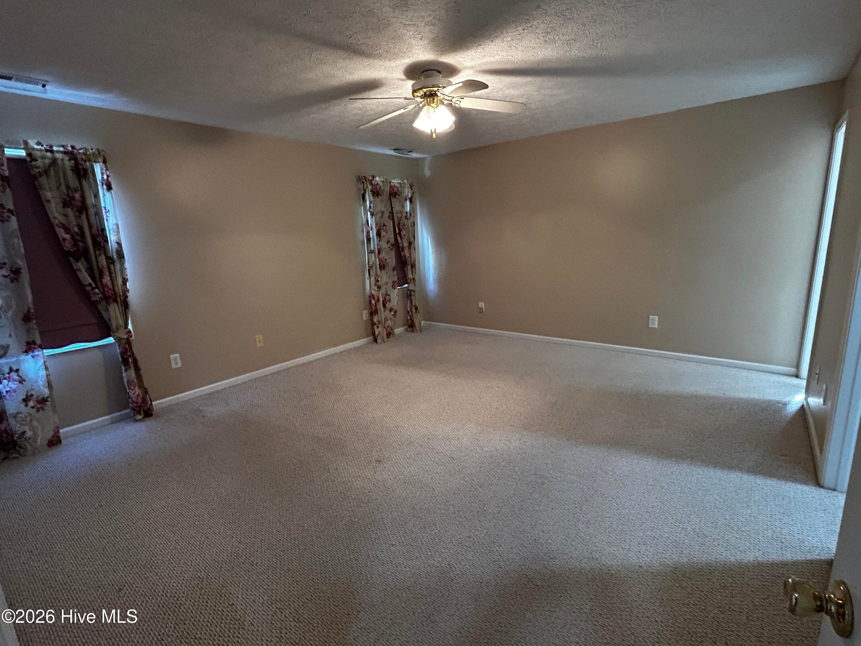 Single Family Residence at 4111 Yarmouth Road, New Bern, NC 28562, photo 18 of 30