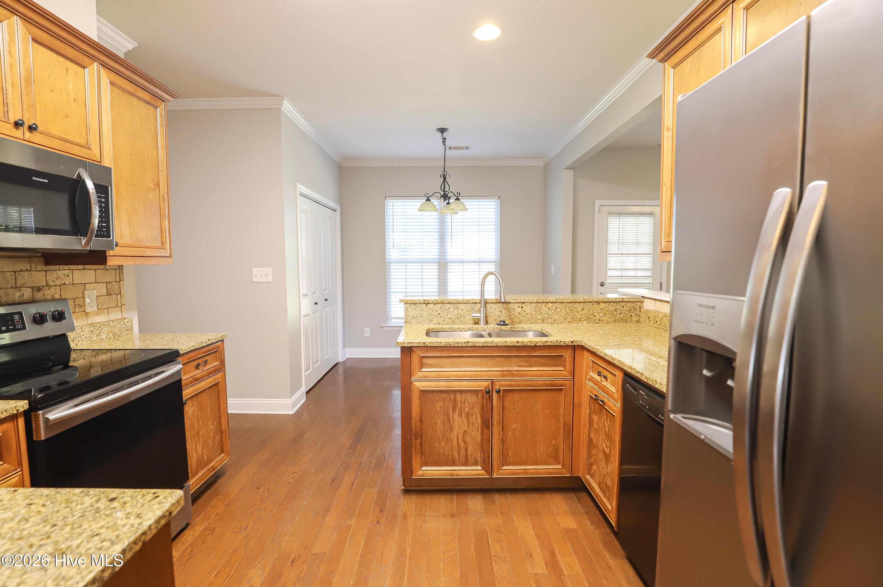 Single Family Residence at 4004 Ellington Drive, Grovetown, GA 30813, photo 7 of 35