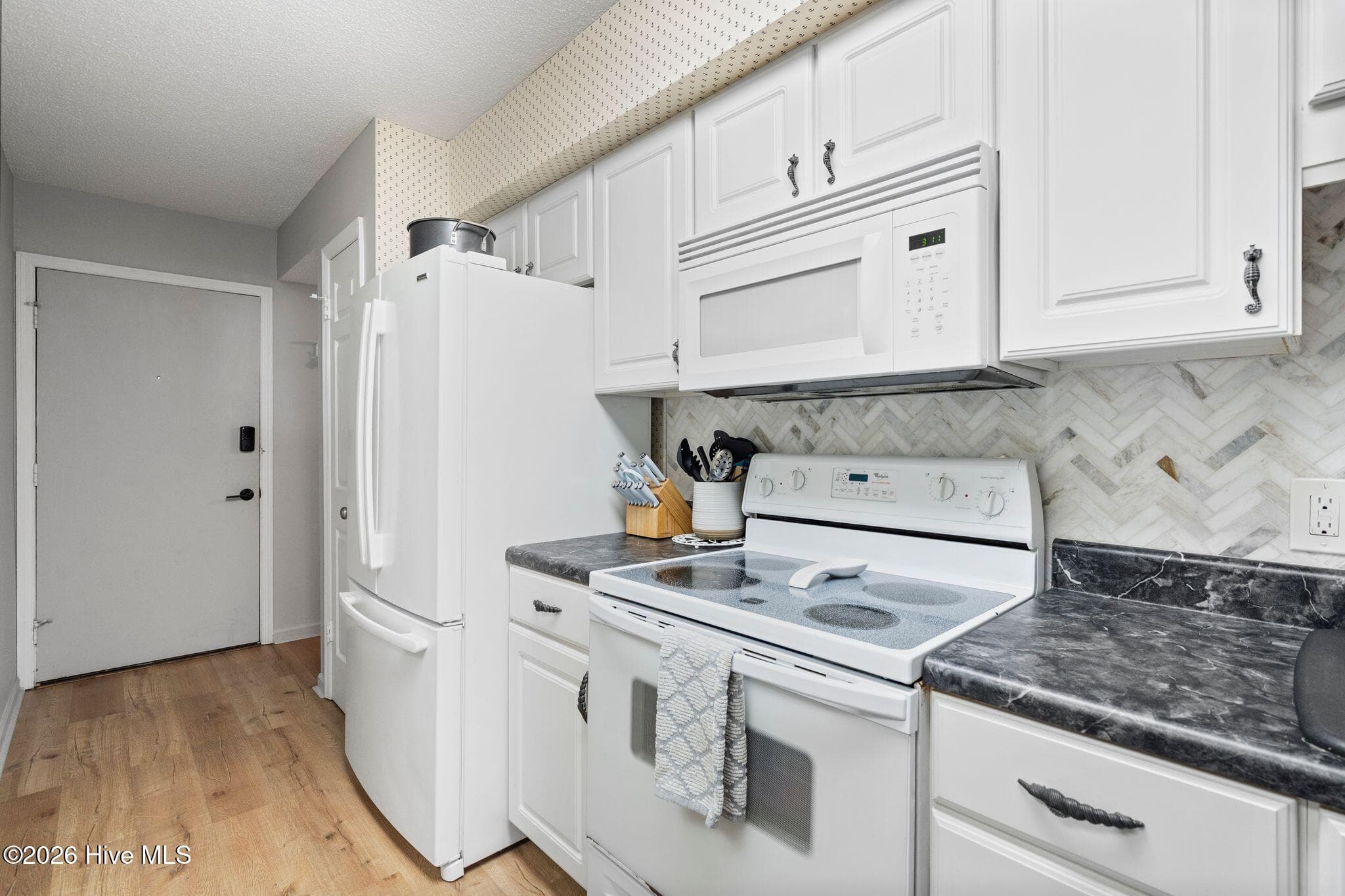 Condominium at 200 Lake Park Boulevard S 6c, Carolina Beach, NC 28428, photo 9 of 56