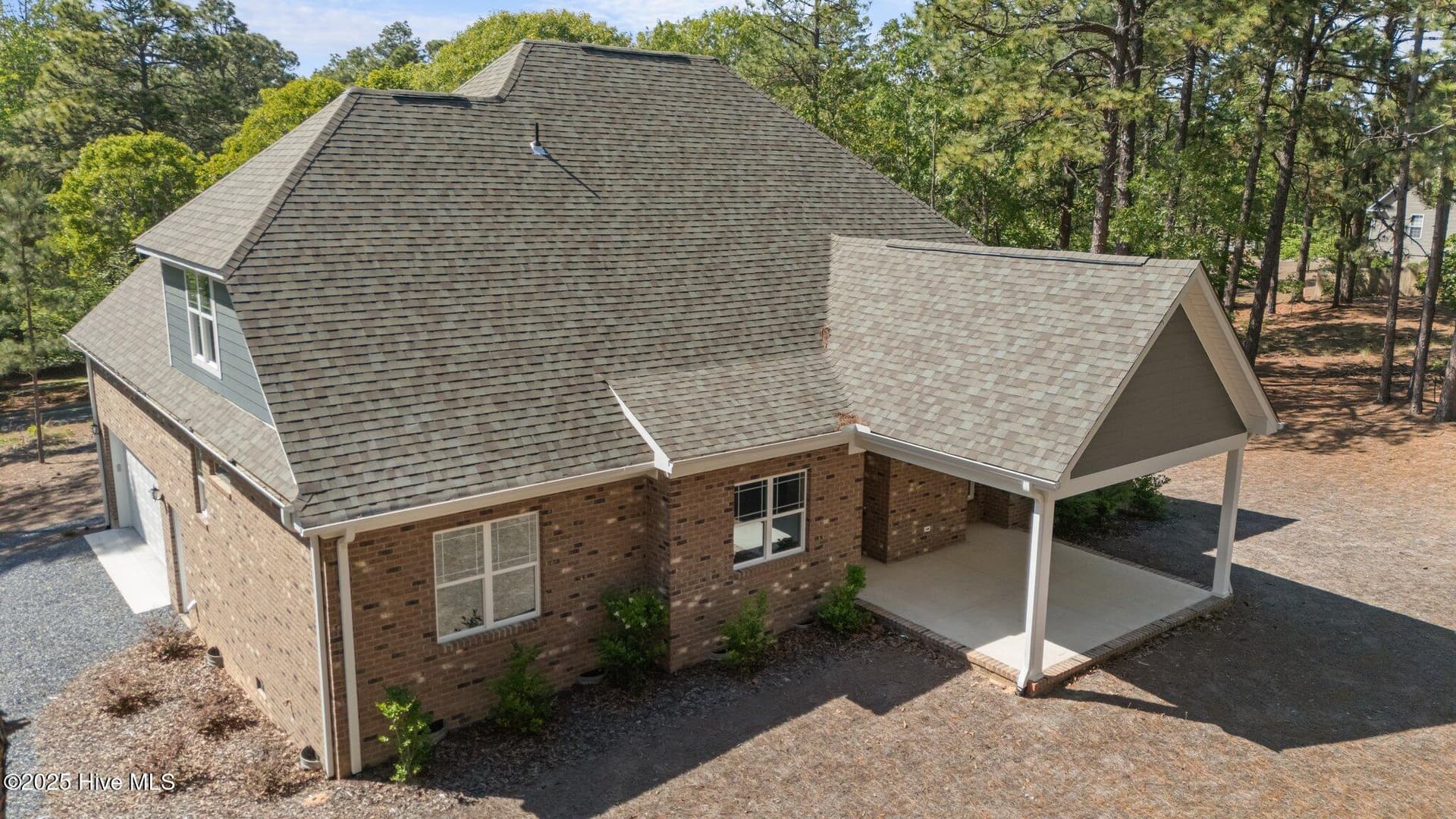 Single Family Residence at 225 Lakeway Drive, West End, NC 27376, photo 6 of 48
